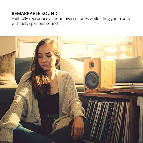 YU6 - Powered Bookshelf Bluetooth Phono Preamp