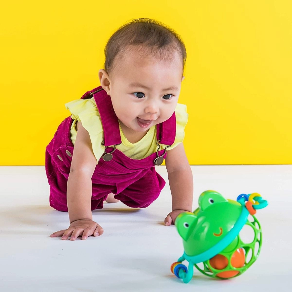 Winnie the Pooh Jingle & Shake Rattle - 0+ months