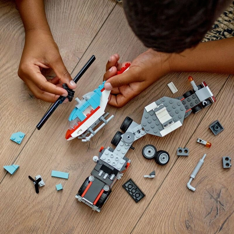 LEGO Creator Flatbed Truck with Helicopter (31146) - 3 in 1 Ages 7+