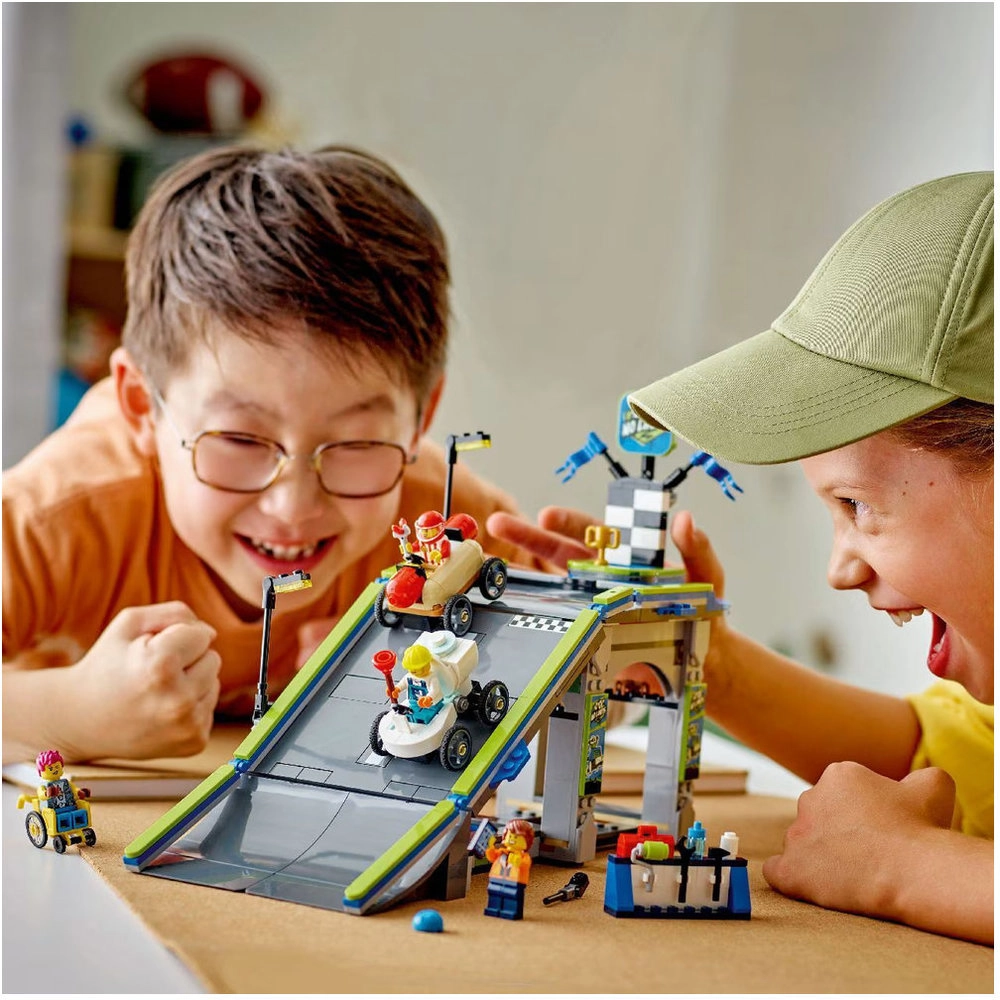 No Limits: Race Car Ramp Track