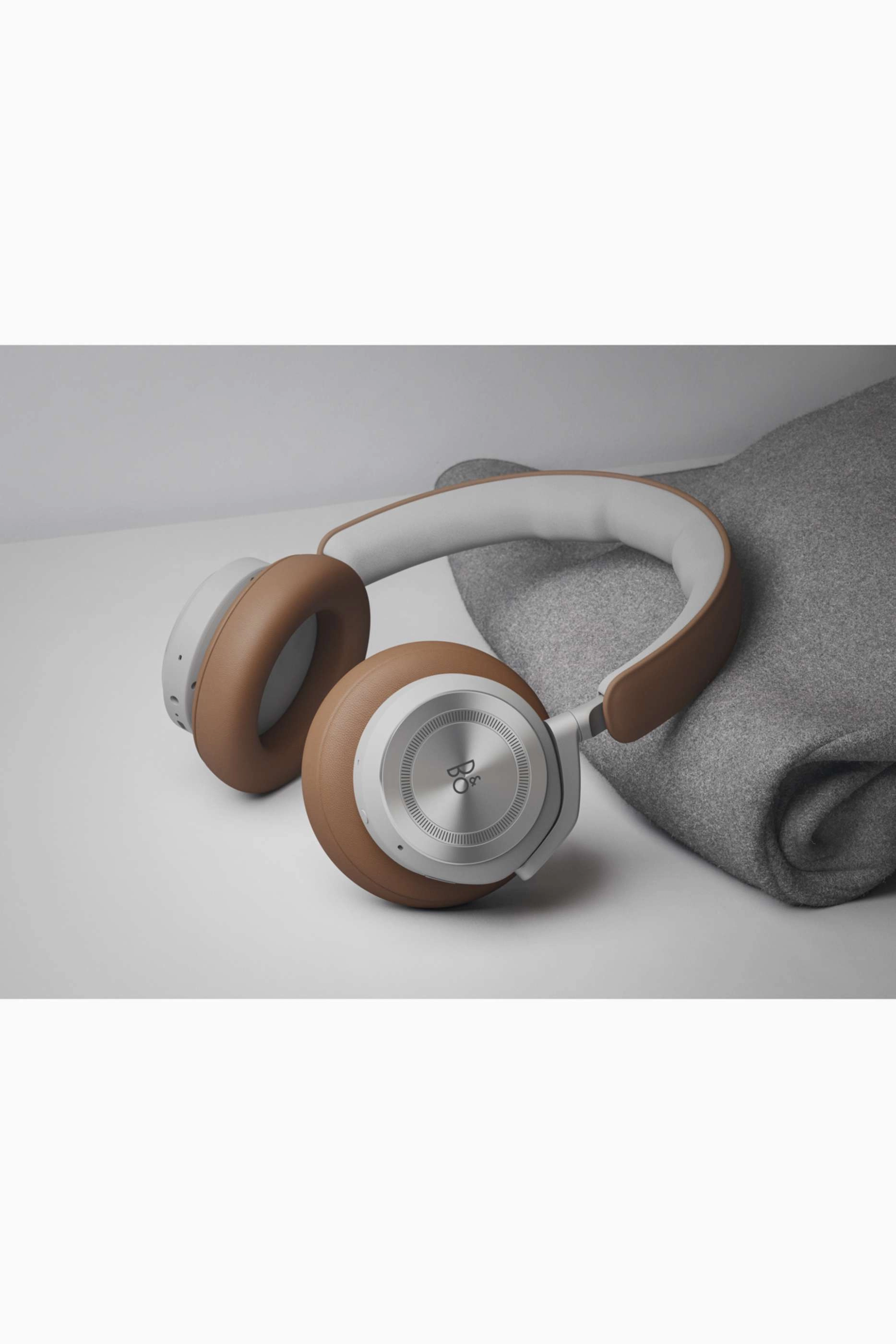 Beoplay HX Wireless Headphone