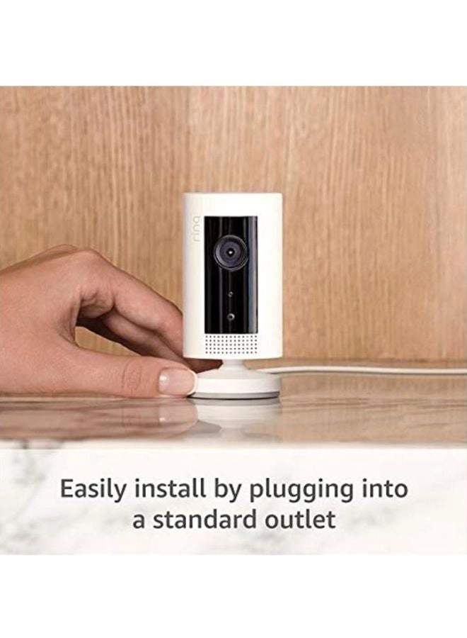 Compact Plug-In Security Camera HD Bundle