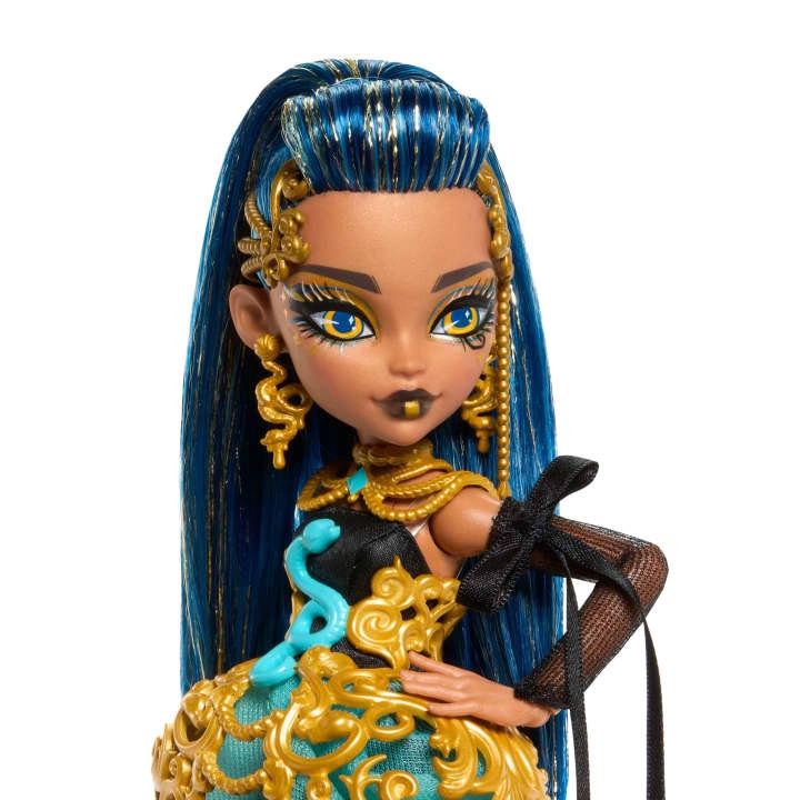 Cleo De Nile Doll - Scary Sweet Birthday Ages 4Y+