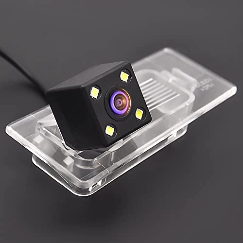 Rear View Reverse Backup Tracks Camera - 728 x 512