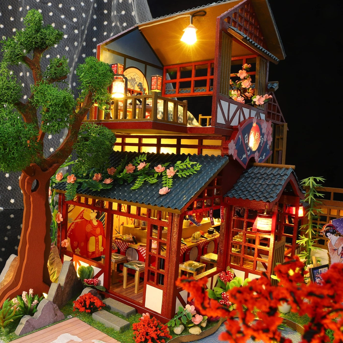 DIY Miniature Dollhouse Kit - Tiny House 1:24