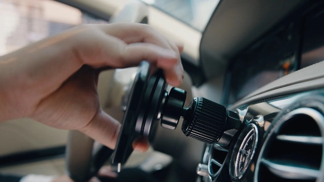 Car Phone Holder MagSafe Car Mount