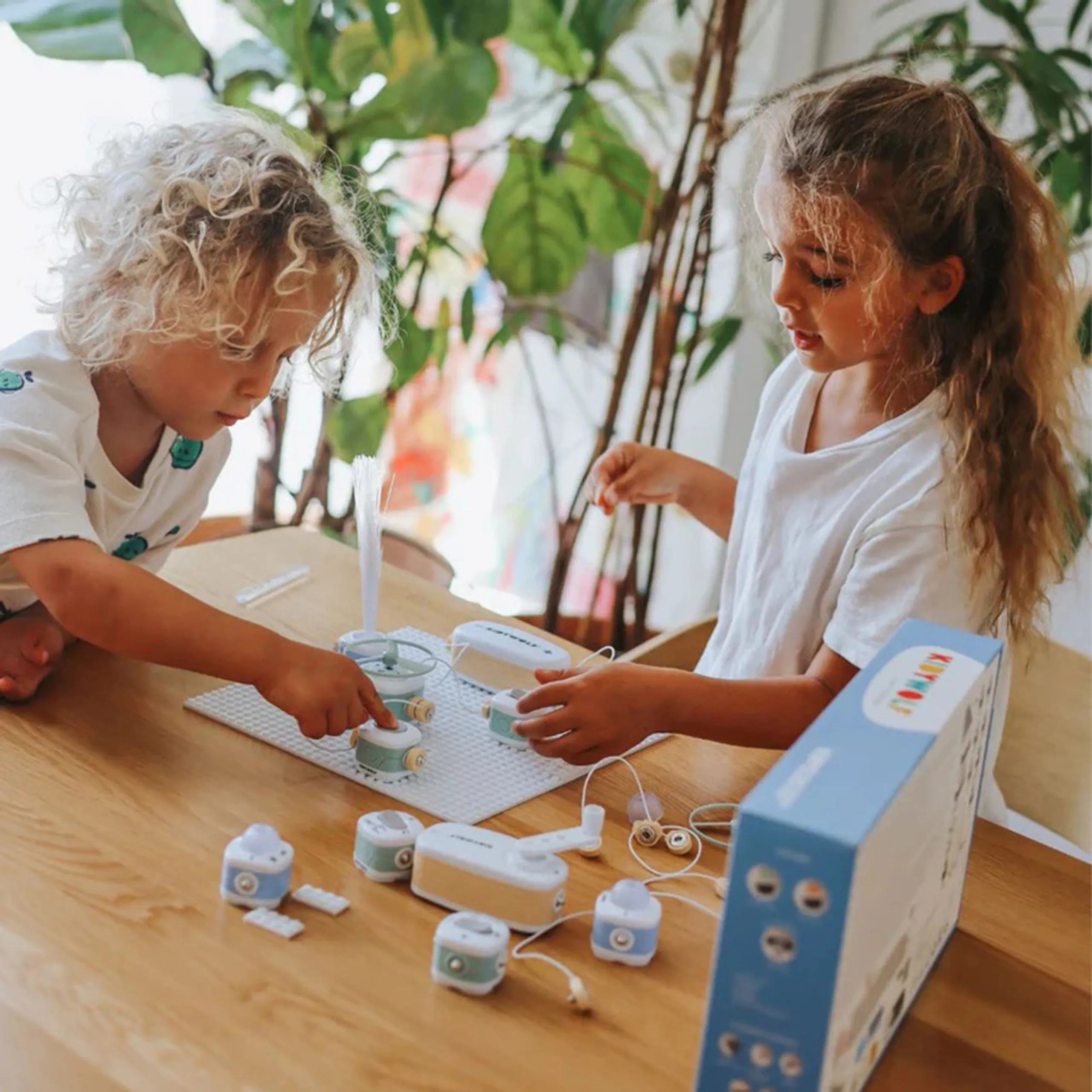 Kidy Elec Starter - 6 years+ 24 pieces