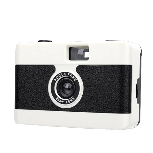 35mm Film Camera - 28MM f/8 1/120s