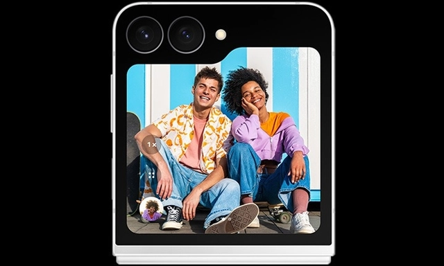 50 MP camera for selfies