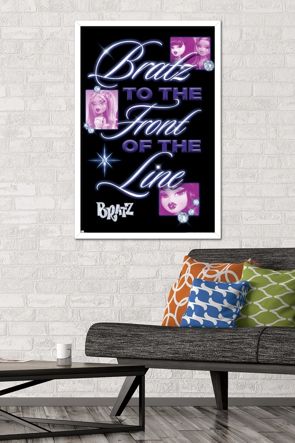 Bratz: Girls Nite Out - Front Of The Line Wall Poster - Paper 34"L x 22.4"W