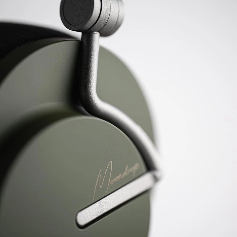 Edge Wireless Headphone