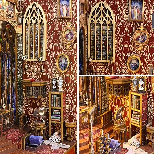 Book Nook - Spring and Autumn in the Temple