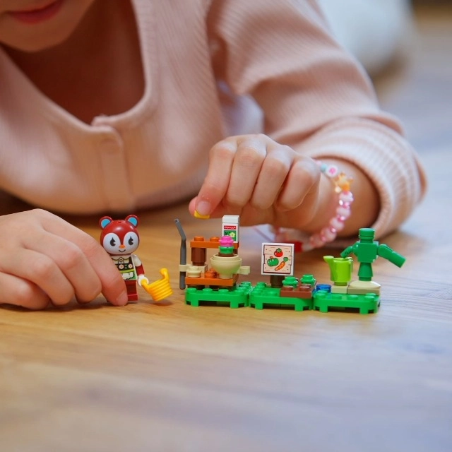 Animal Crossing Leif’s Caravan & Garden Shop