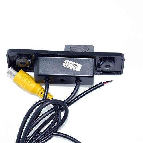 Rear View Reverse Backup Tracks Camera - 728 x 512