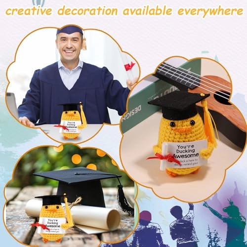 Graduation Duck - 9 x 6 x 5 cm