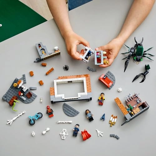 Marvel Spider-Man at the Sanctum Workshop (76185)