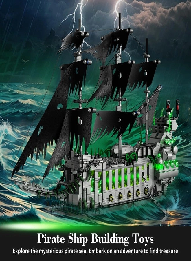 Pirate Ship - Green Flying Dutchman