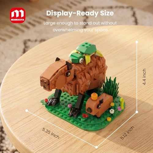 Capybara Family Playset - Capybara 1 pcs Space