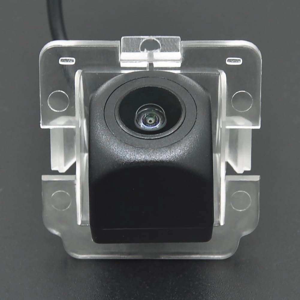Rear View Reverse Backup Tracks Camera - 728 x 512