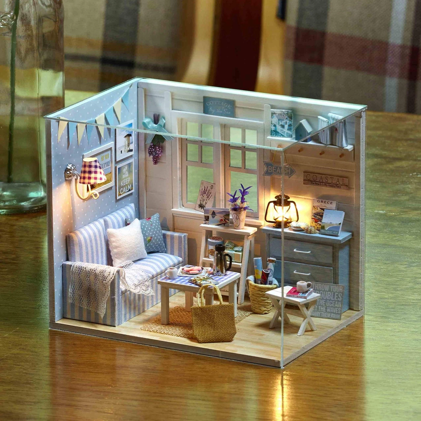 DIY Miniature Dollhouse Kit - Warm Moment 1:24