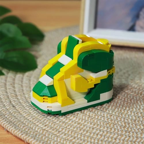 Sneaker Shoe Block Toys Set - 105 pcs
