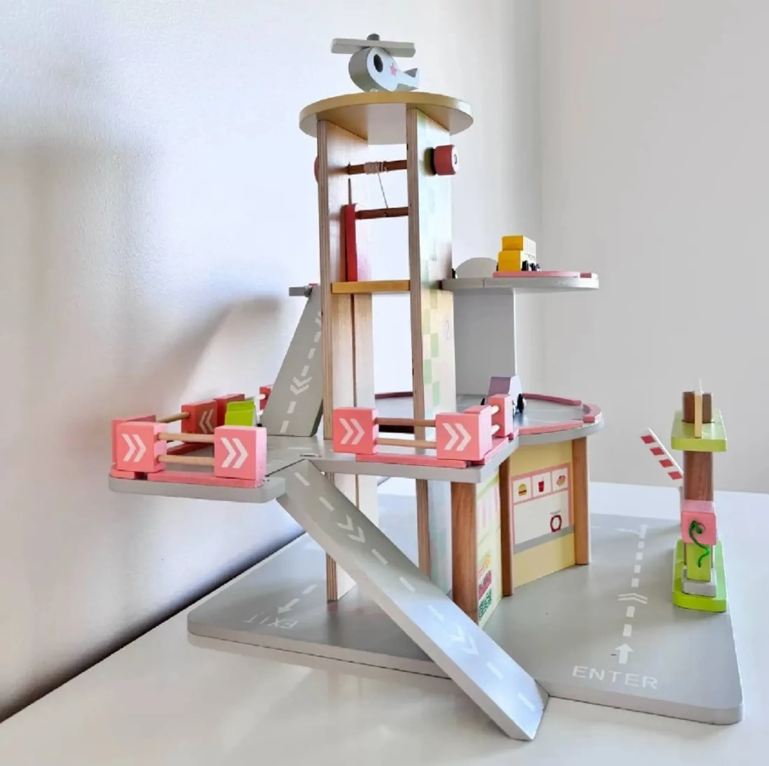 Kids Wooden Parking Lot Play Set - MultiColor Suitable for 3 Years & Above.