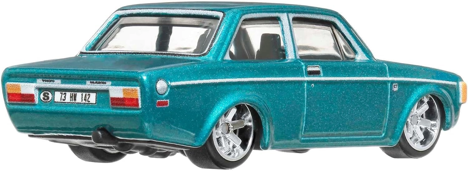 Volvo 142 GL - 1:64 1pcs