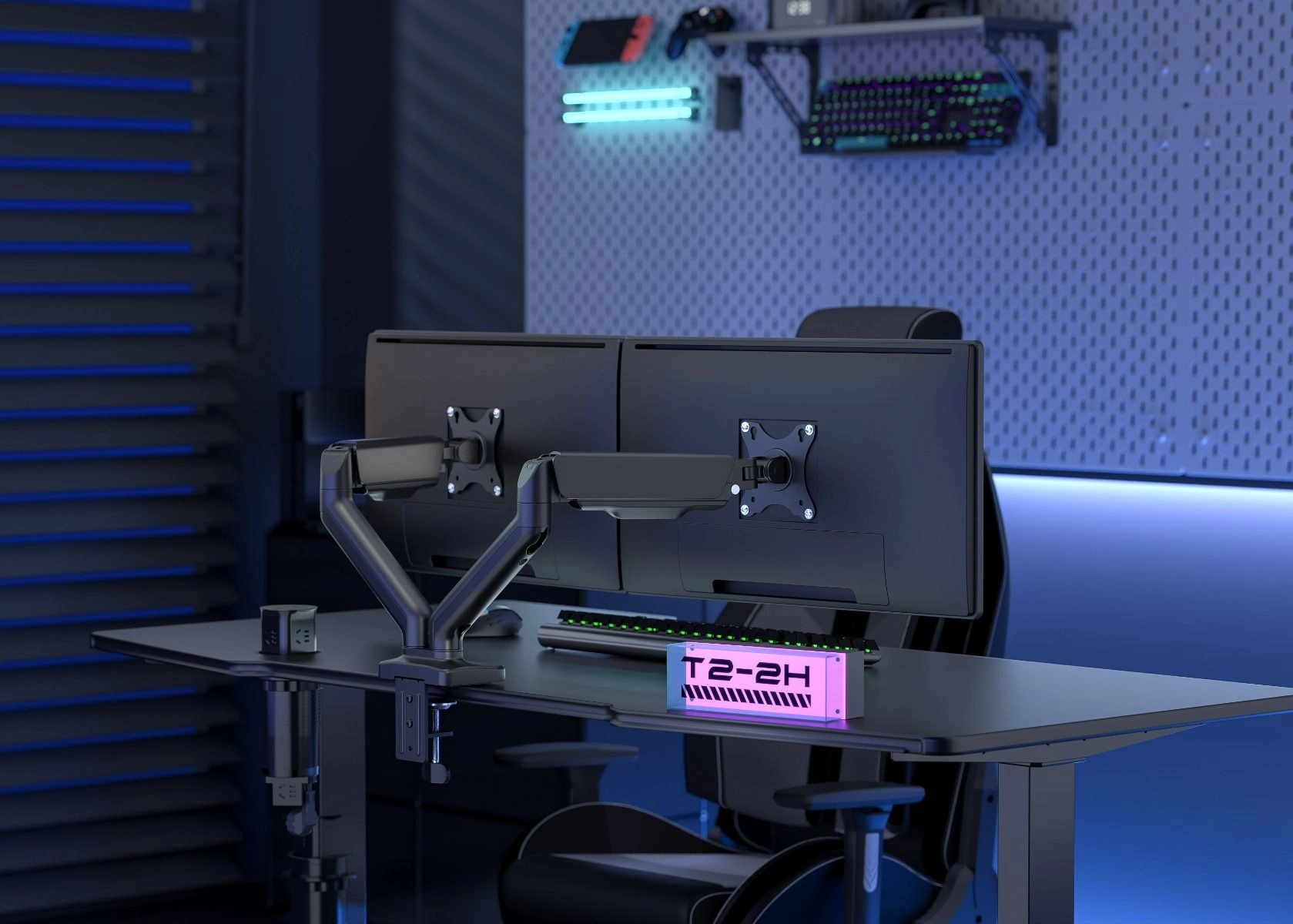 Pivot Core - Dual 17" - 32" 75x75 & 100x100