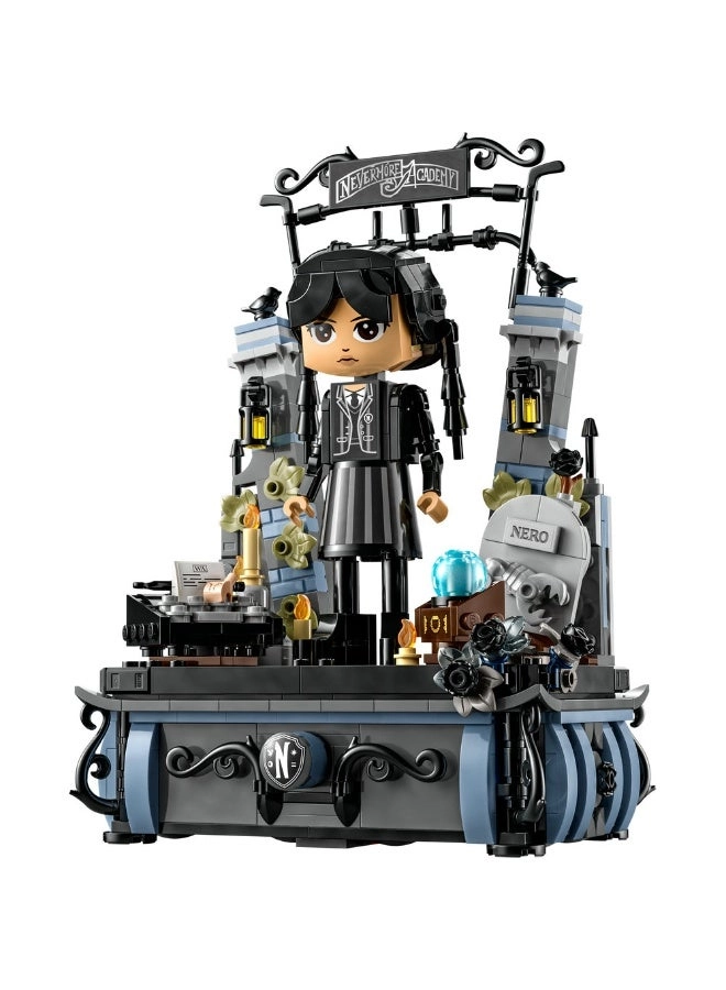 Wednesday Addams Figure (76780)