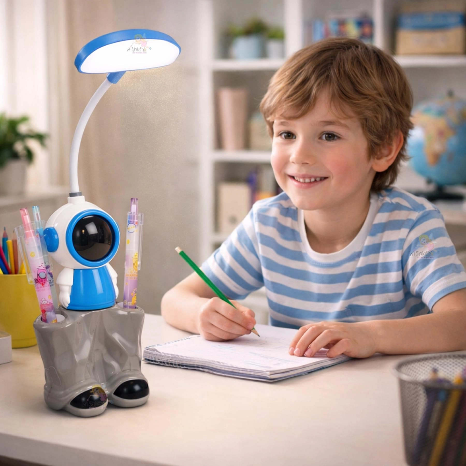 3-in-1 LED Desk Lamp - Astronaut Theme Rechargeable