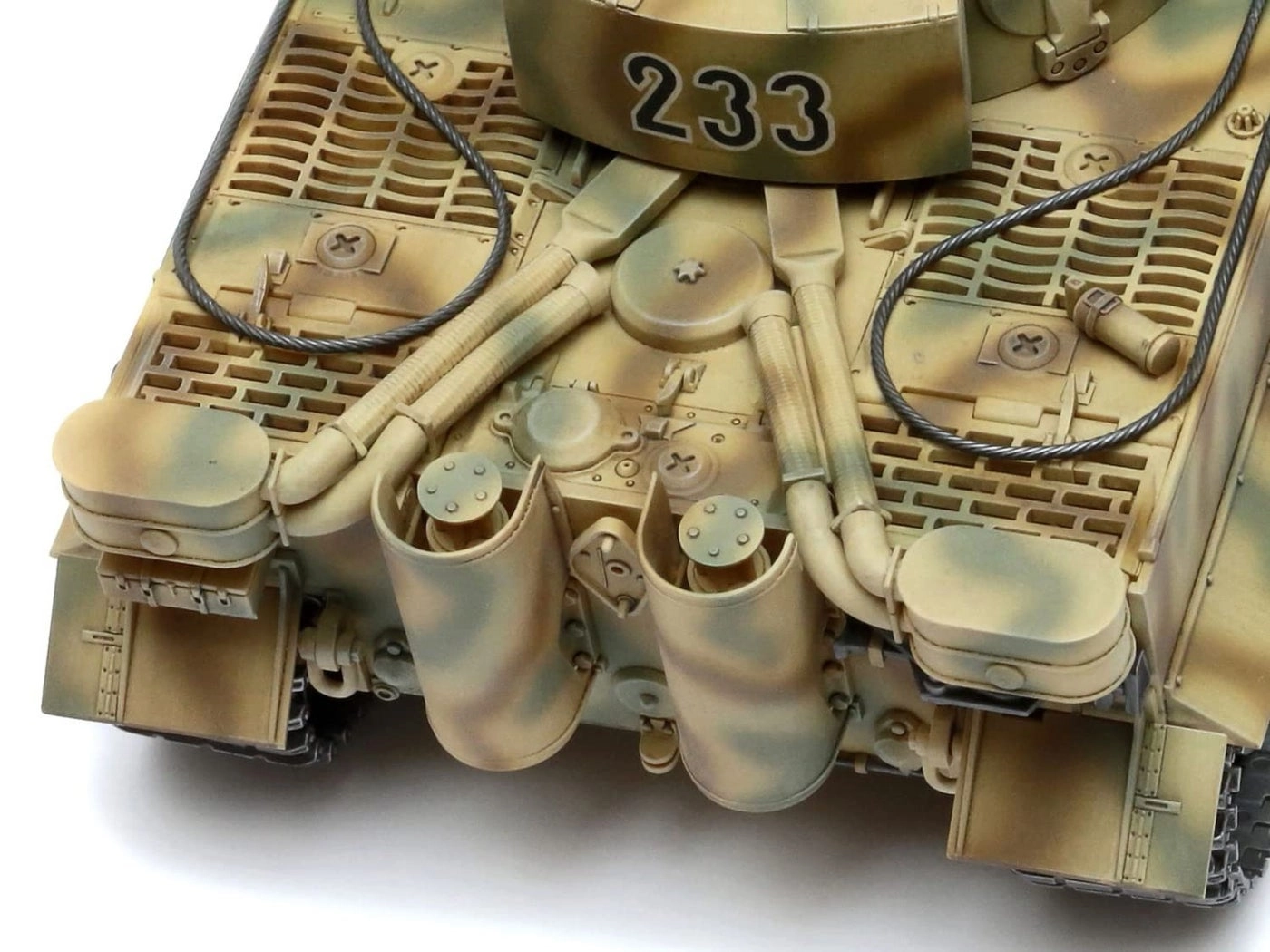 SdKfz. 181 Tiger I Model Kit (32603) - Plastic Kit - 1:48