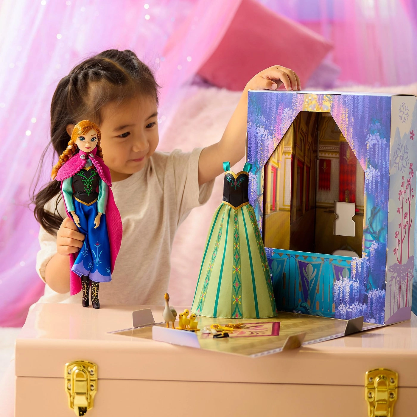 Anna Story Doll - Frozen 11 Inches Ages 3+