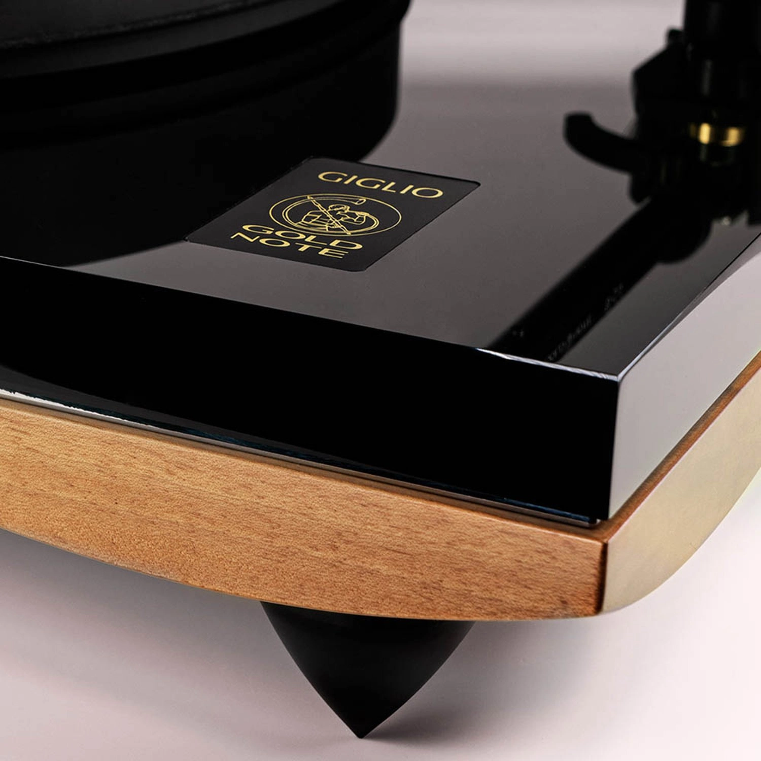 Giglio - Turntable Black