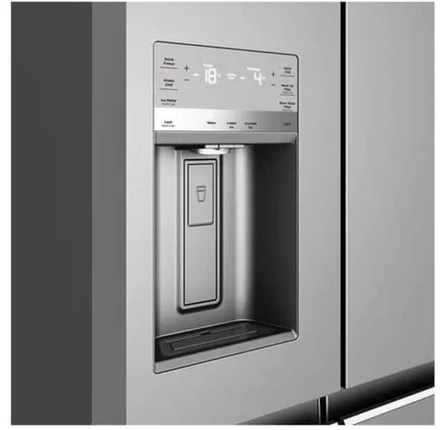 UltimateTaste 900 EQE6879SA