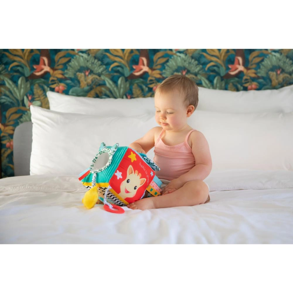 Fresh Touch Sensory Cube - Suitable for 3 months & above