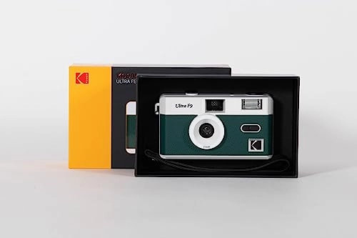 Ultra F9 - 31mm Film Camera Focus Free Built-In Flash