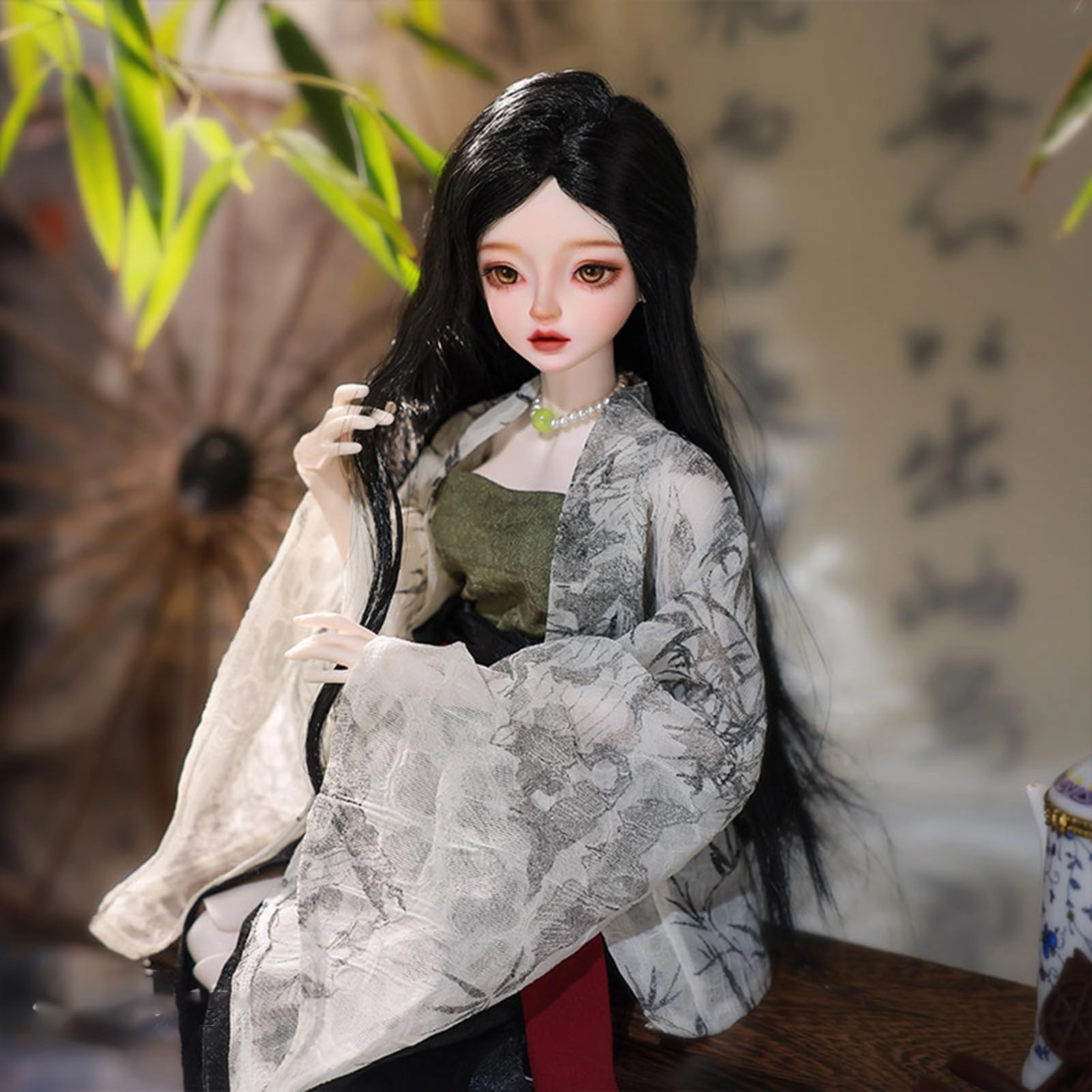 BJD Doll - 1/4 Ball Joint resin Ages 15+