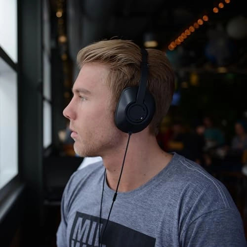 UR23iK Wired Headphone