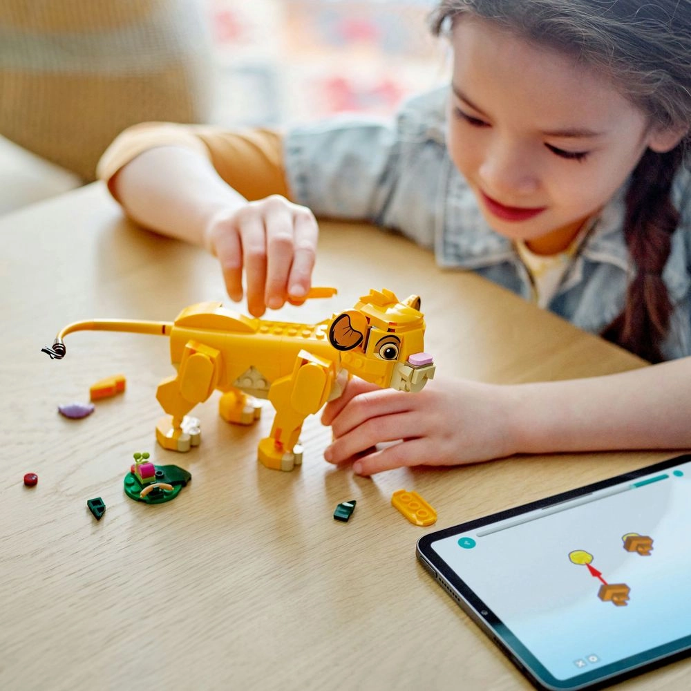 Disney Simba The Lion King Cub (43243) - Disney Collection