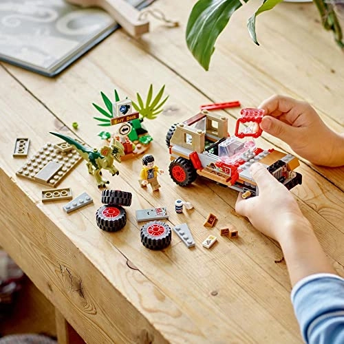 Jurassic Park Dilophosaurus Ambush (76958)