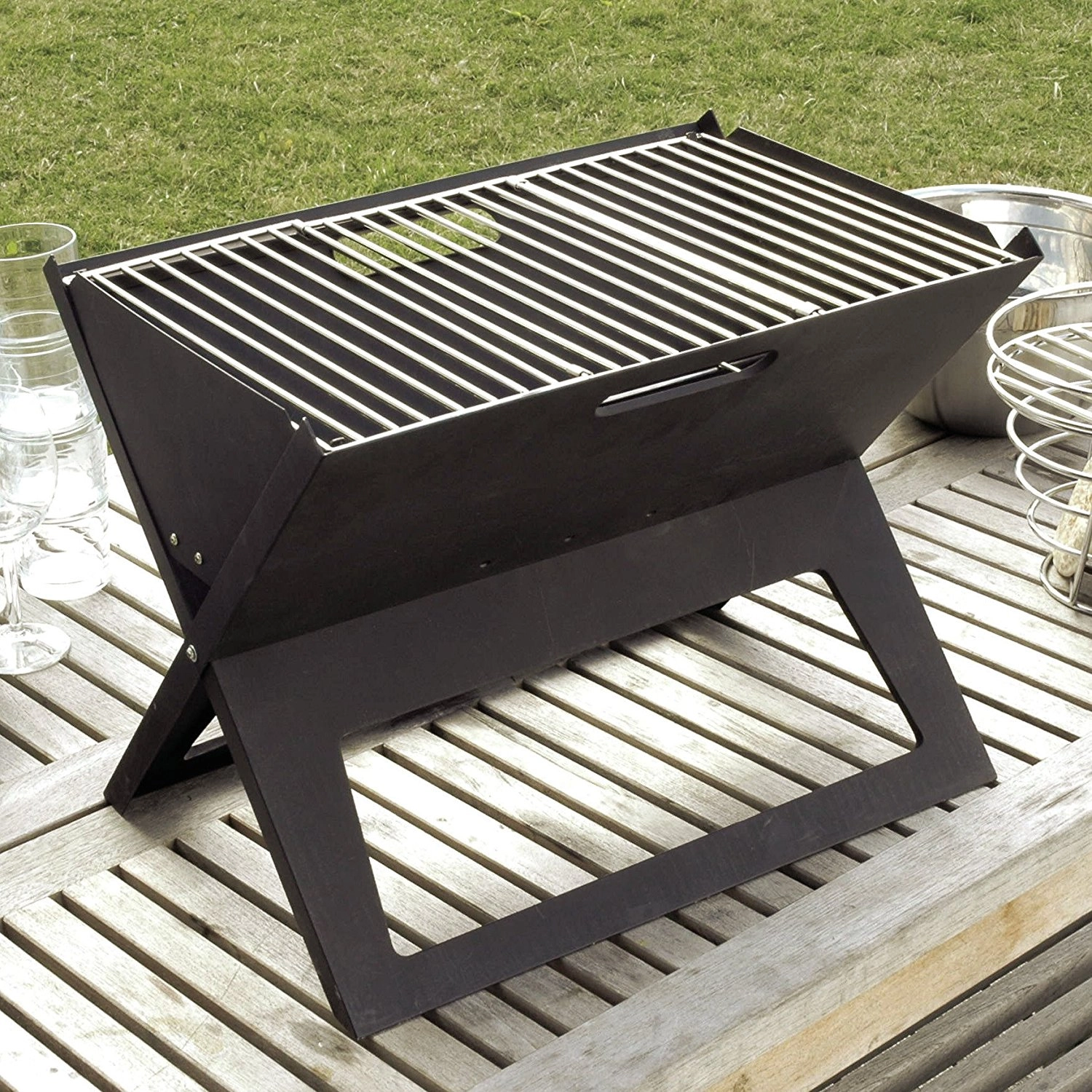 PORTABLE BBQ CHARCOAL GRILL