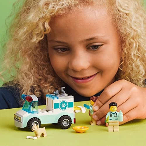 City Vet Van Rescue (60382) - Ages 4+