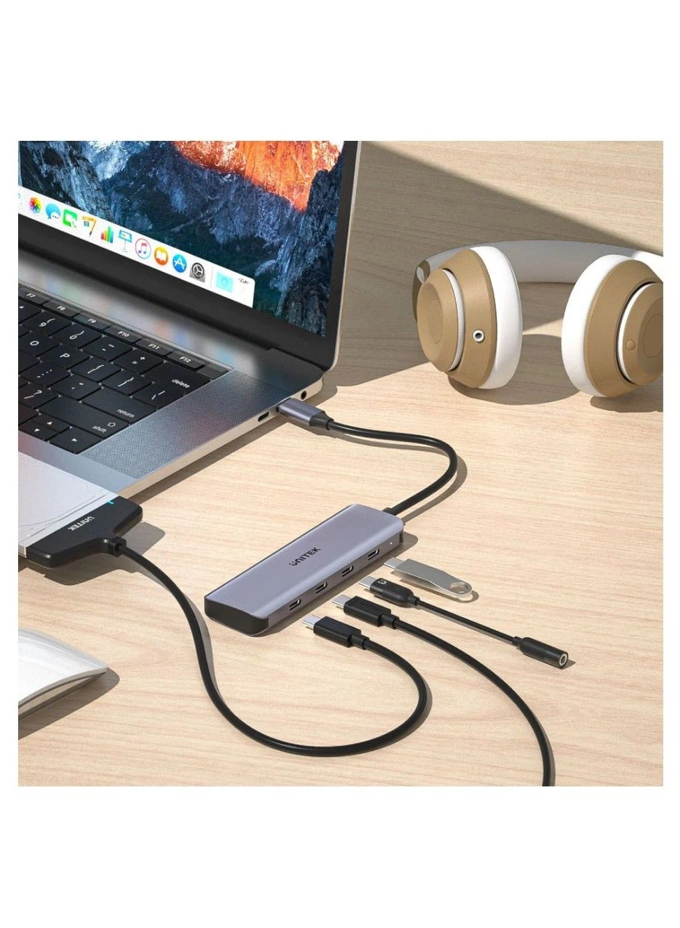 uHUB Q4 Next - 4 Ports 5Gbps