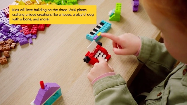 Classic Creative Build-and-Play Box (11044) - Multicolor