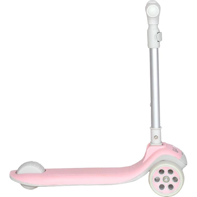 3-Wheel Kick Scooter - 4.5" Front and 3" Rear Flashing Wheels