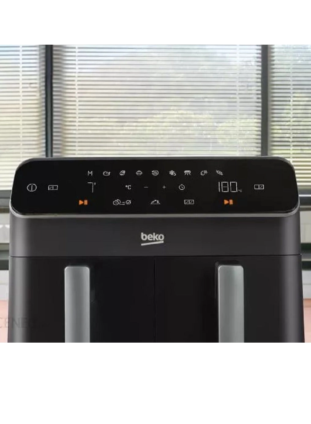 Air Fryer FRL5388B - Wide Touch Screen 9 Cooking Functions