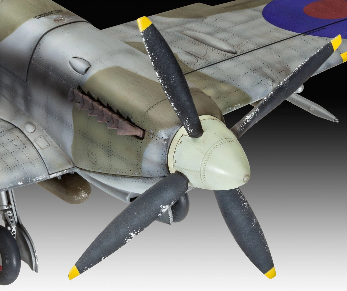 Spitfire Mk IXC Model Kit
