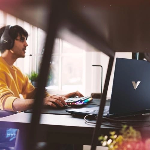 Victus - 15.6'' Core i5-12450H 32GB DDR4 2000GB SSD