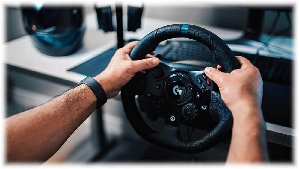 G923 Racing Wheel & Pedals - Xbox One/PC
