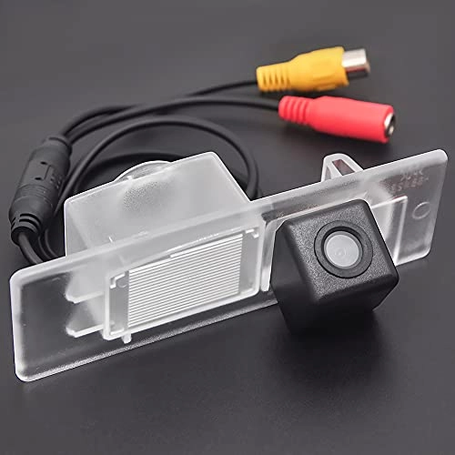 Rear View Reverse Backup Tracks Camera - 728 x 512
